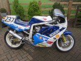 1988 Suzuki GSXR750R ex Roger Marshall TT  machine