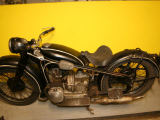 32) 1941 BMW 700cc