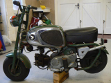 Honda Cz100 Monkey bike 50cc Classic Honda bike