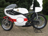 Yamaha TZ750 Twin shock