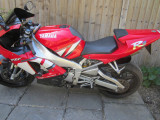 2001 Yamaha R1 Superbike 1000cc