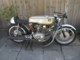 1963 Honda CR93 125cc DOHC Bike 2