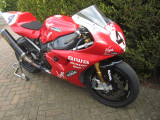 2004 Virgina Yamaha R1 1000cc BSB Steve Plater Machine